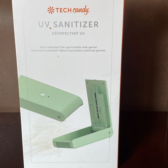 Tech Candy UV Sanitizer - Picture 4 of 13